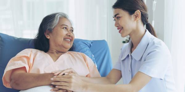 ആശുപത്രി കൂട്ടിരിപ്പ്